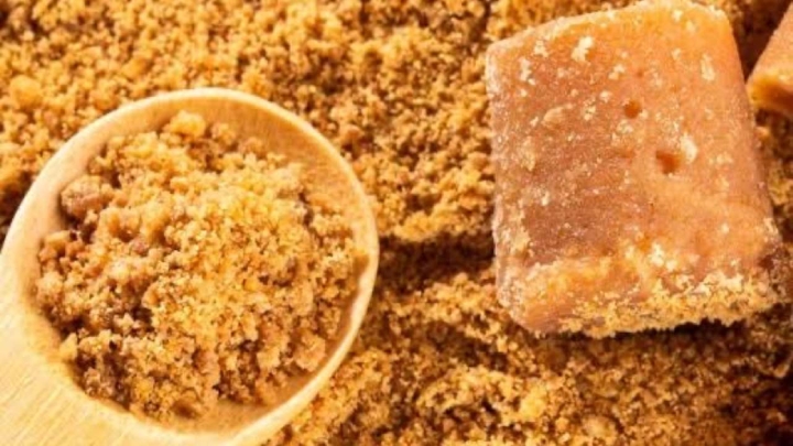 10-healthy-substitutes-of-white-sugar-jaggery
