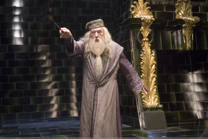 top-6-reasons-why-dumbledore-is-awesome-6